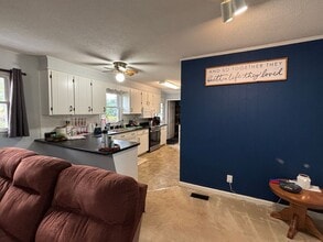 144 Twin Creek Dr in Boiling Springs, SC - Building Photo - Building Photo