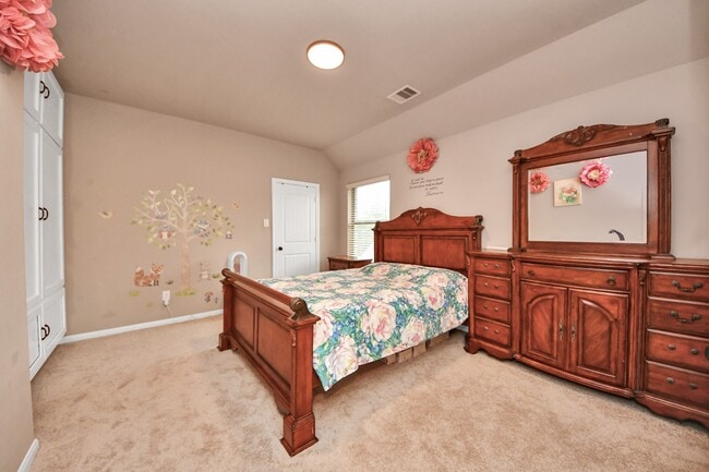 2895 Ragusa Ln