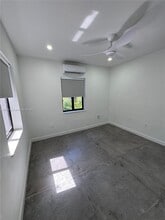 5541 NW Miami Ct in Miami, FL - Building Photo - Building Photo
