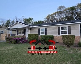 350 Longhorn Dr in Fayetteville, NC - Building Photo