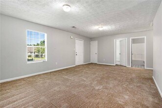 588 Elle's Wy in Griffin, GA - Building Photo - Building Photo