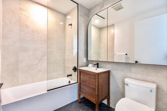 953 Dean St in Brooklyn, NY - Foto de edificio - Building Photo