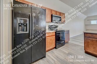 5382 Canadian Rose View in Colorado Springs, CO - Foto de edificio - Building Photo