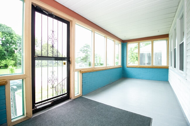 472 Shasta Dr in Toledo, OH - Foto de edificio - Building Photo