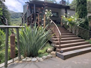 29090 Robinson Cyn Rd in Carmel By The Sea, CA - Building Photo - Building Photo