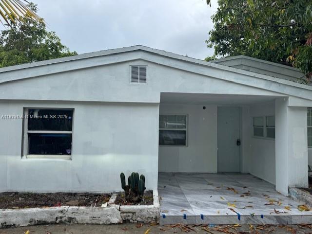 17301 NE 19th Ave in North Miami Beach, FL - Building Photo