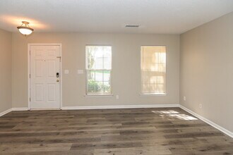 3126 Mallard Forest Dr in Charlotte, NC - Building Photo - Building Photo