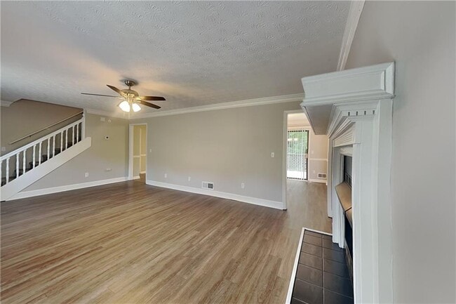 290 Farm Track in Roswell, GA - Building Photo - Building Photo