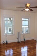 14 Messervy St in Salem, MA - Building Photo - Building Photo