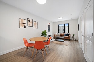 PINNACLE Orange Crossing in Orange, NJ - Building Photo - Building Photo