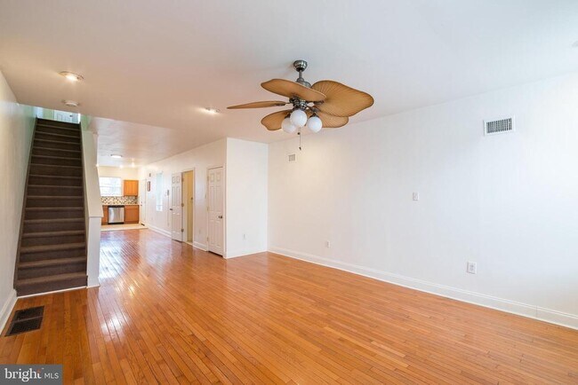 1324 S 31st St in Philadelphia, PA - Building Photo - Building Photo