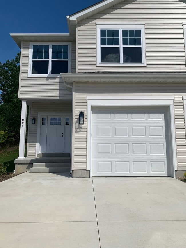 property at 894 Caleb Xing