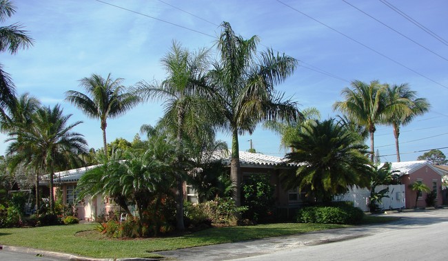 1143 NE 16th Ter in Fort Lauderdale, FL - Building Photo - Building Photo