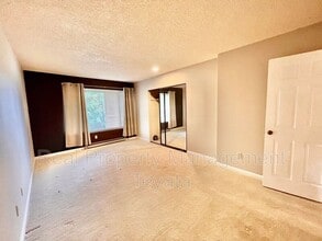 7650 Birch Bay Dr in Blaine, WA - Building Photo - Building Photo