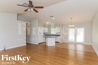 213 Rue Labonne Rd in Ft. Myers, FL - Building Photo - Building Photo