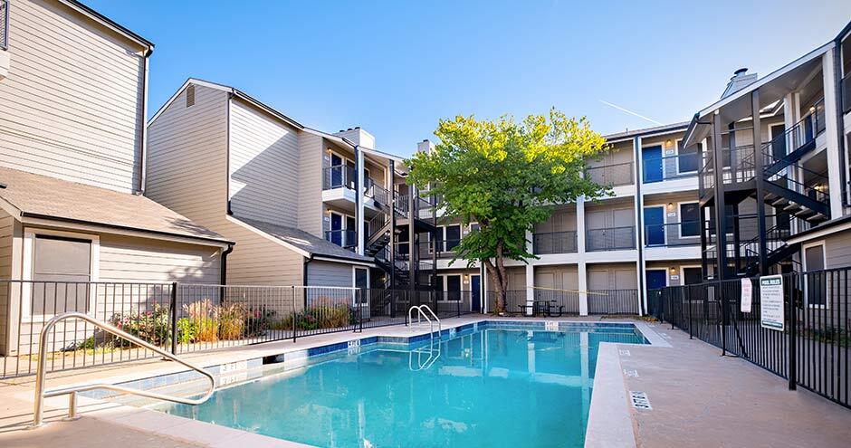 11201 I40 Apartments and Nearby Amarillo Apartments For