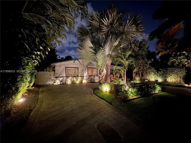 1205 NE 17th Terrace in Fort Lauderdale, FL - Building Photo - Building Photo