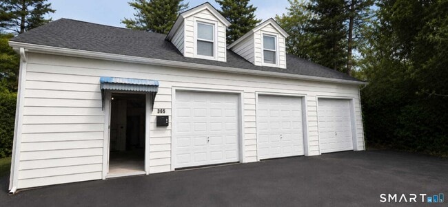 property at 365 Circular Ave