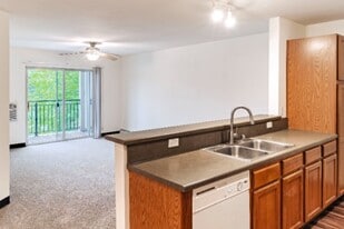 Berkshire Oconomowoc Senior Apartments in Oconomowoc, WI - Building Photo