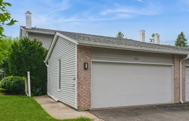 property at 625 Pheasant Ln