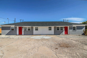 922-924 44th St in Lubbock, TX - Building Photo - Other