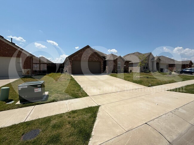 1604 Silver Landing Trail in Princeton, TX - Building Photo - Building Photo