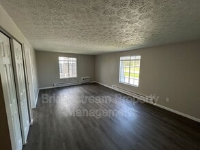 305 Bellbrook Ave in Xenia, OH - Building Photo - Building Photo