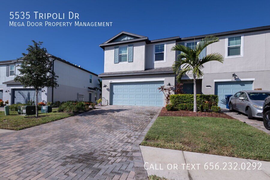 5535 Tripoli Dr in Palmetto, FL - Building Photo