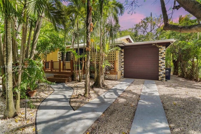 property at 550 Quail Ave