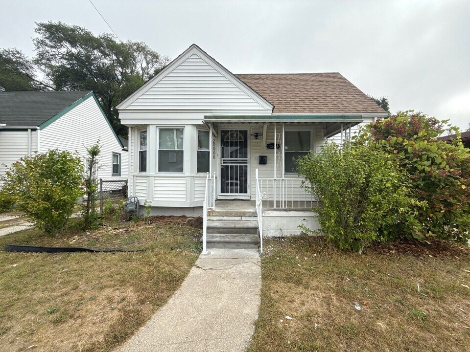 Freshly Renovated 3-Bedroom Home – Quality in Detroit, MI - Building Photo