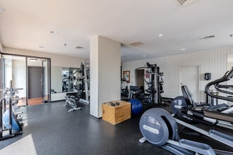 1111 N. Dearborn in Chicago, IL - Building Photo - Interior Photo