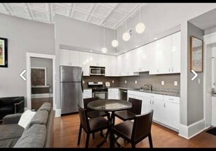 28 Adams St, Unit 207 in Worcester, MA - Building Photo - Building Photo
