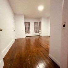 21 Page St-Unit -1 in New Bedford, MA - Building Photo - Building Photo