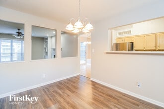 3221 Pipers Way in High Point, NC - Building Photo - Building Photo