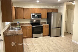 216 Bradford Glyn Dr in Mooresville, NC - Foto de edificio - Building Photo