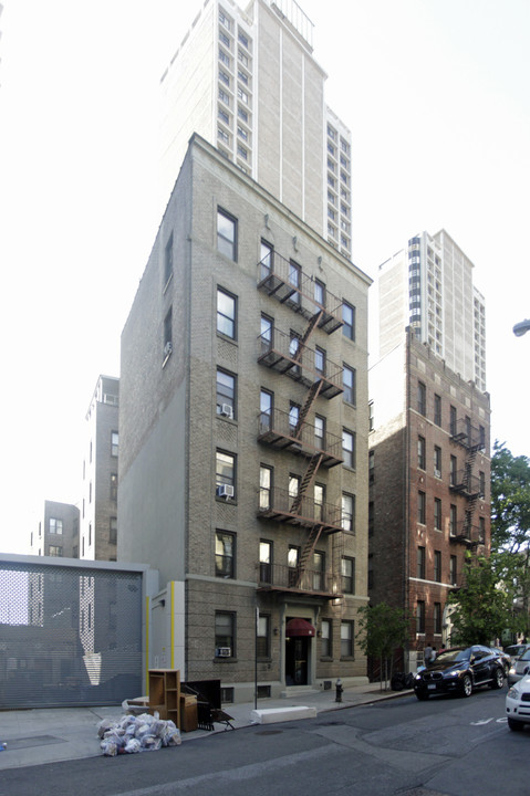 80 Haven Ave in New York, NY - Building Photo