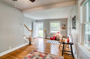 1000 Grandview Dr in Nashville, TN - Building Photo