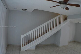 1527 Veracruz Ln in Weston, FL - Building Photo - Building Photo