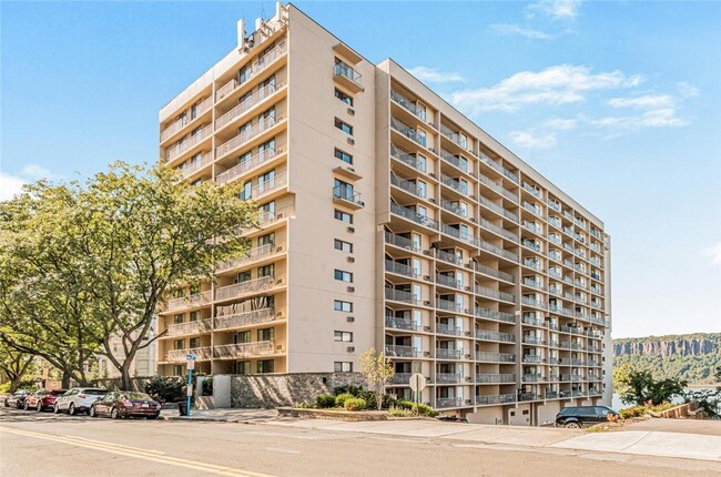 property at 1155 Warburton Ave