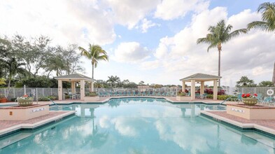 877 SW Rocky Bayou Terrace in Port St. Lucie, FL - Building Photo - Building Photo