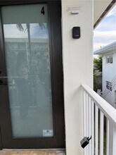 2220 Calais Dr in Miami Beach, FL - Building Photo - Building Photo