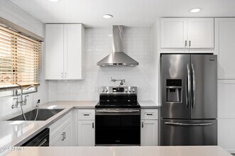6063 N Granite Reef Rd in Scottsdale, AZ - Building Photo - Building Photo
