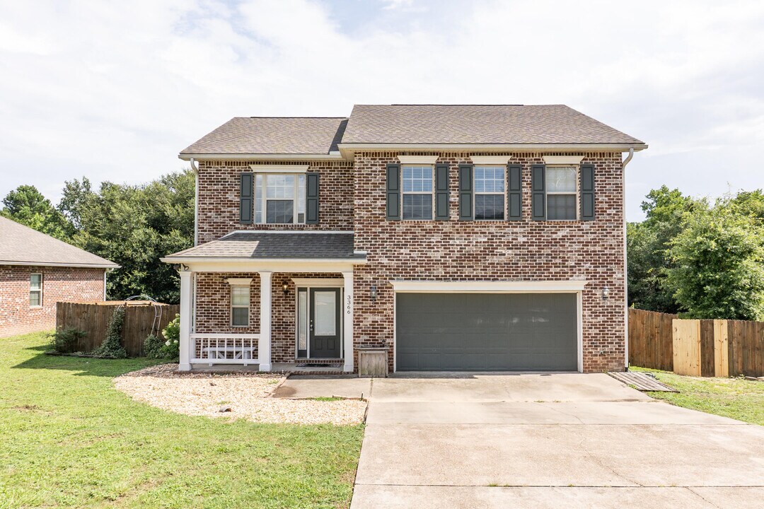 3366 Wild Hare Ln in Crestview, FL - Building Photo