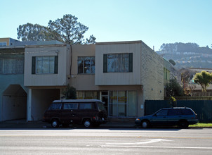 1520-1524 Geneva Ave in San Francisco, CA - Foto de edificio - Building Photo