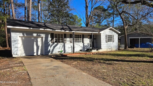 property at 512 Woodward Ave