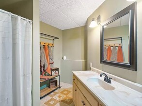 9223 Bataan St NE in Blaine, MN - Building Photo - Building Photo