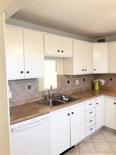 3102 Portofino Point in Coconut Creek, FL - Building Photo - Building Photo