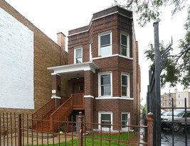 2519 N Pulaski Rd Apartments