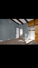 8010 Daly Rd in Cincinnati, OH - Building Photo - Building Photo