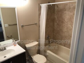 1 Cornerstone Ln in Newark, NJ - Building Photo - Building Photo